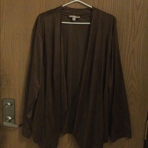 Woman within brown cashmere jacket 4x